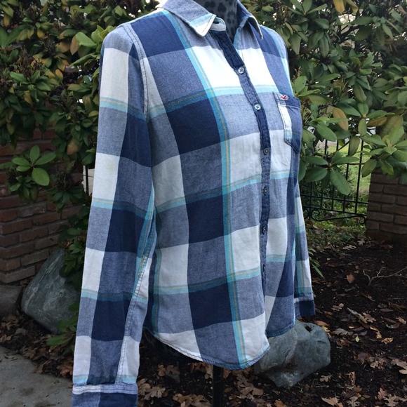 Hollister Blue and White Plaid Flannel Shirt  - Size Large - Picture 3 of 8